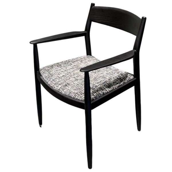 Maelor Chair – DVS DC – 174